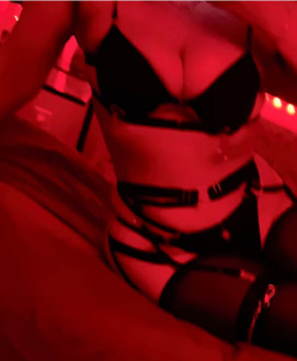 Mistress Escort