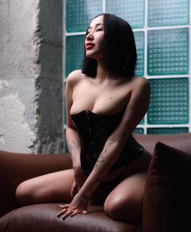 Mistress Escort